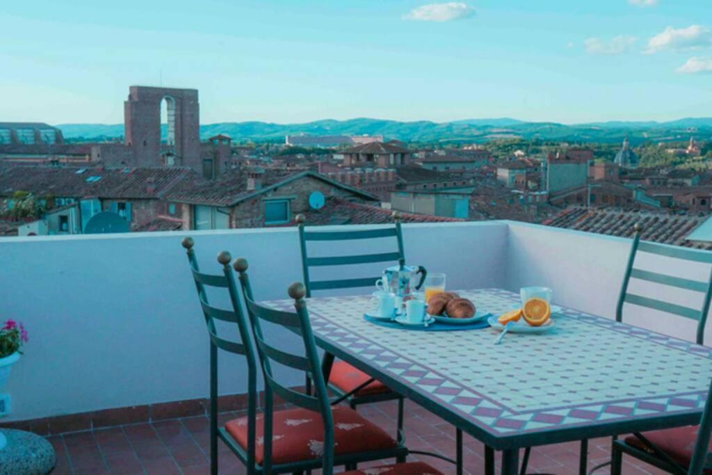 Bv Apartment Siena Bagian luar foto